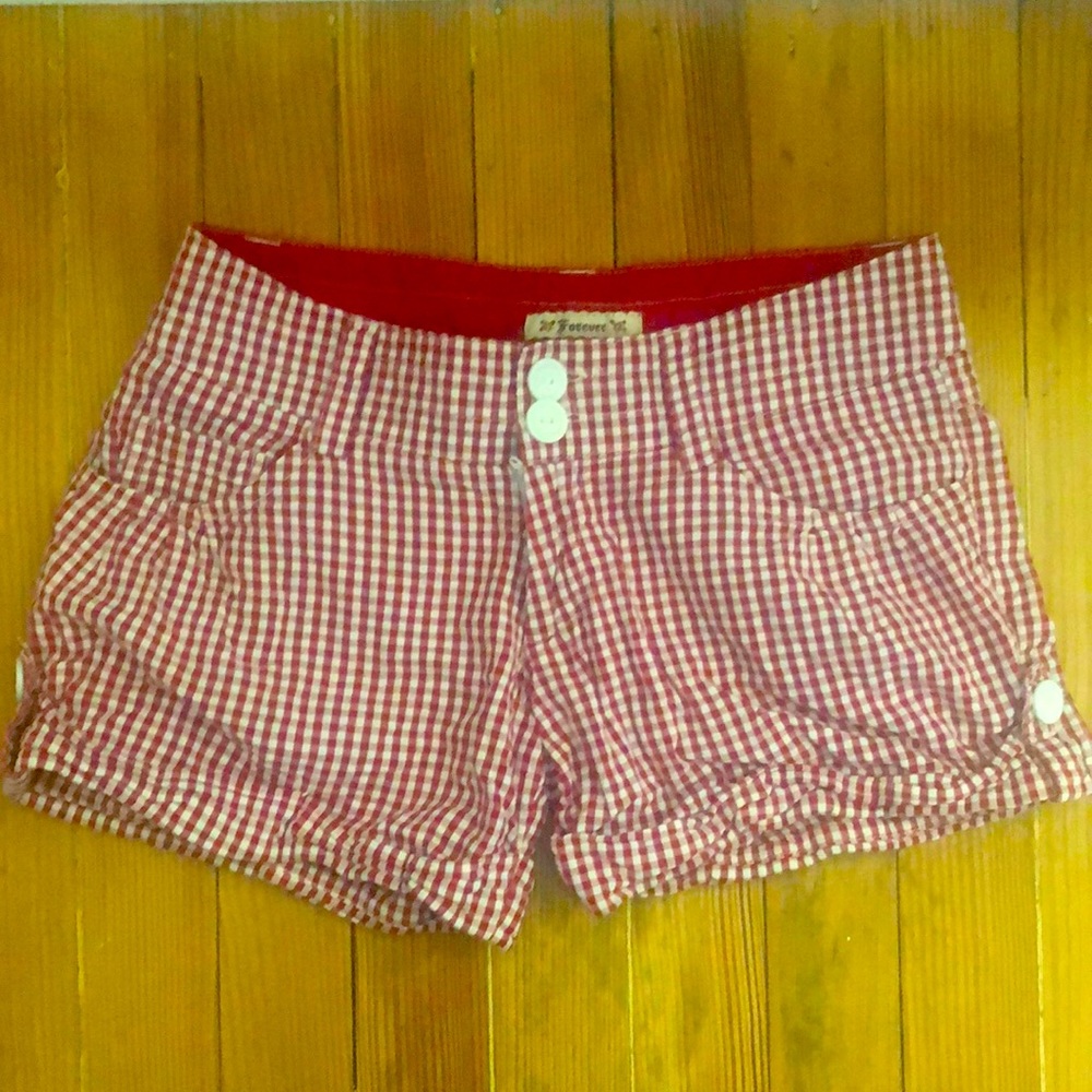 Red plaid cotton shorts